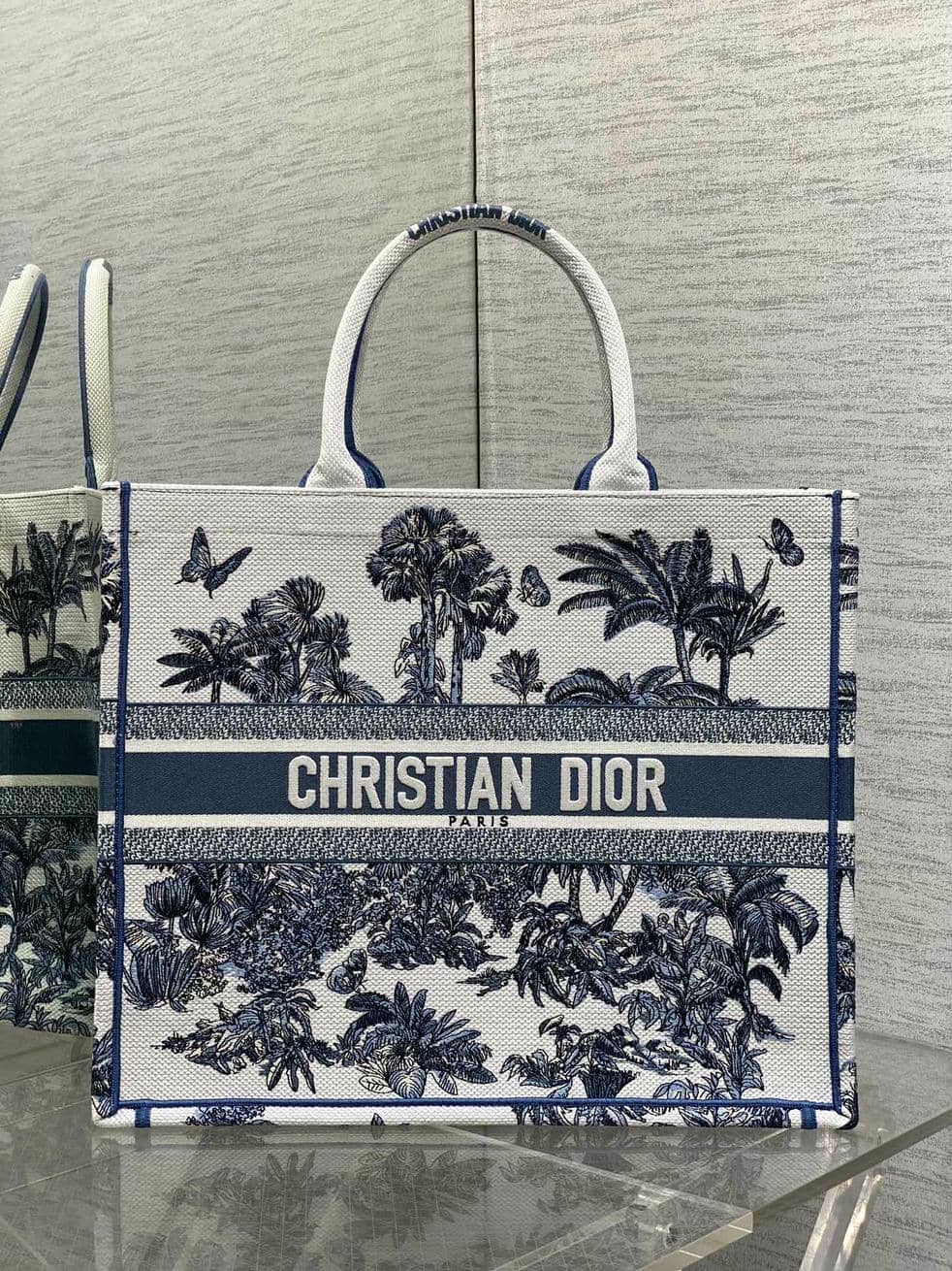 2025New Tote 00118